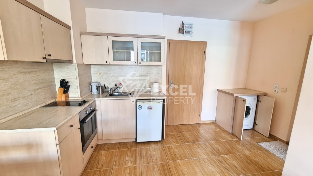 Bright and beautiful one-bedroom apartment in Saint Vlas
