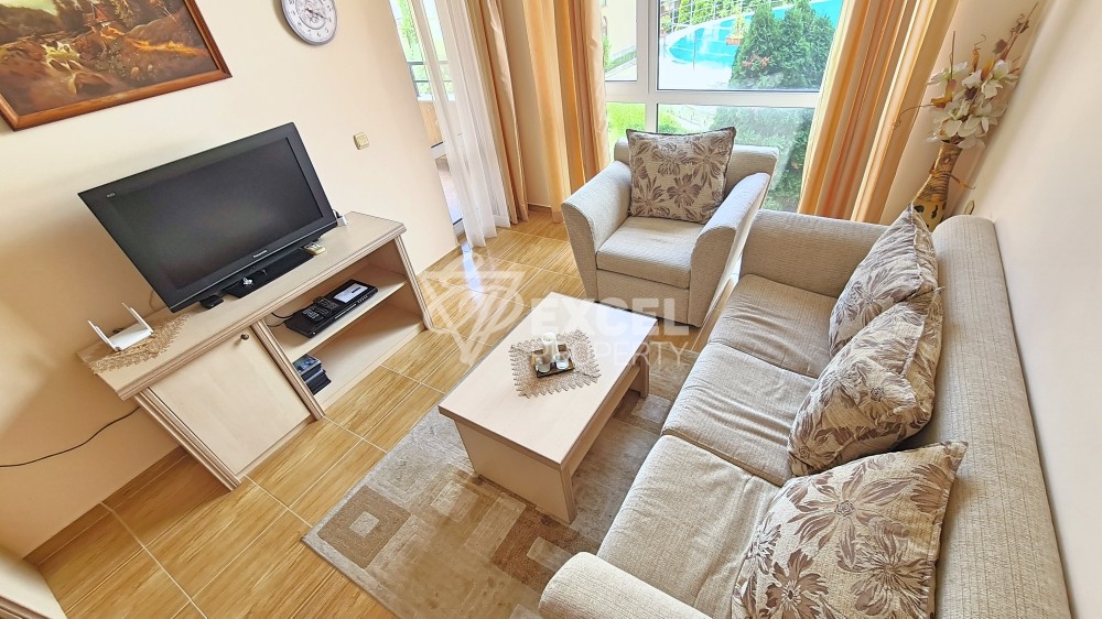 Bright and beautiful one-bedroom apartment in Saint Vlas
