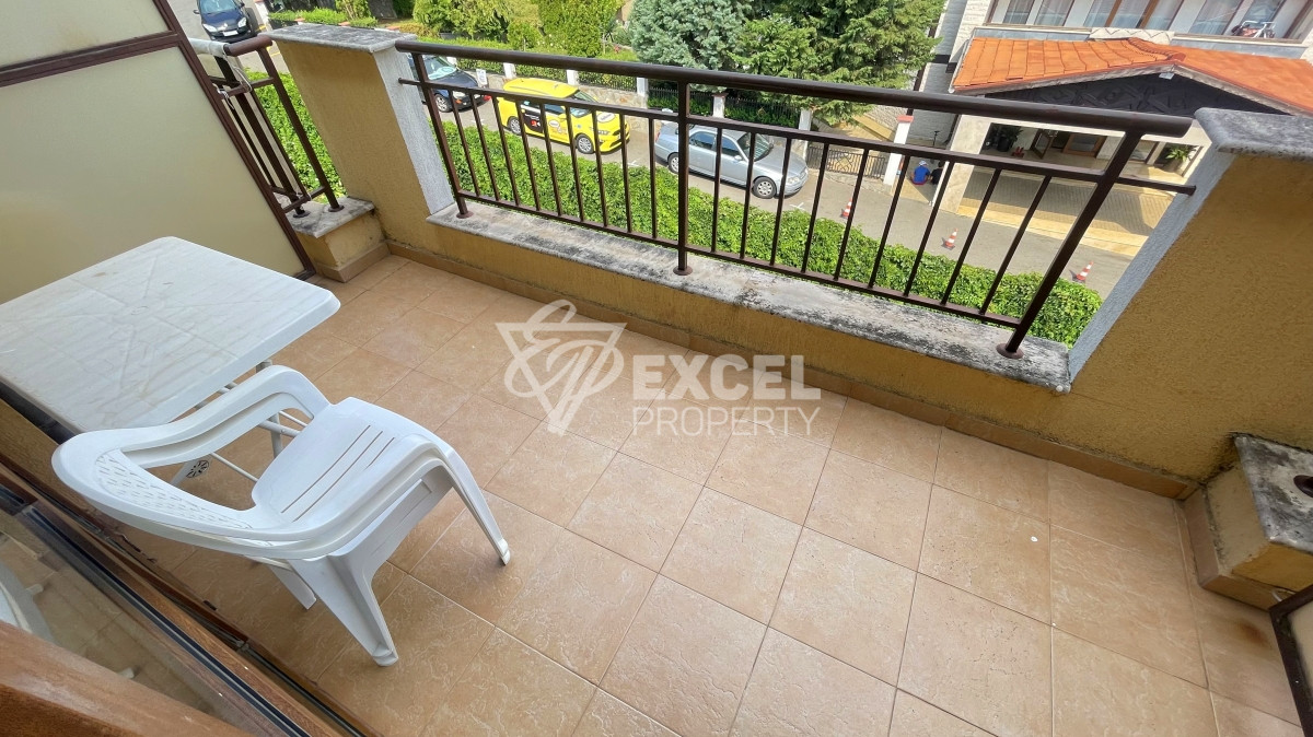 Furnished studio for sale in Sveti Vlas, with partial sea view