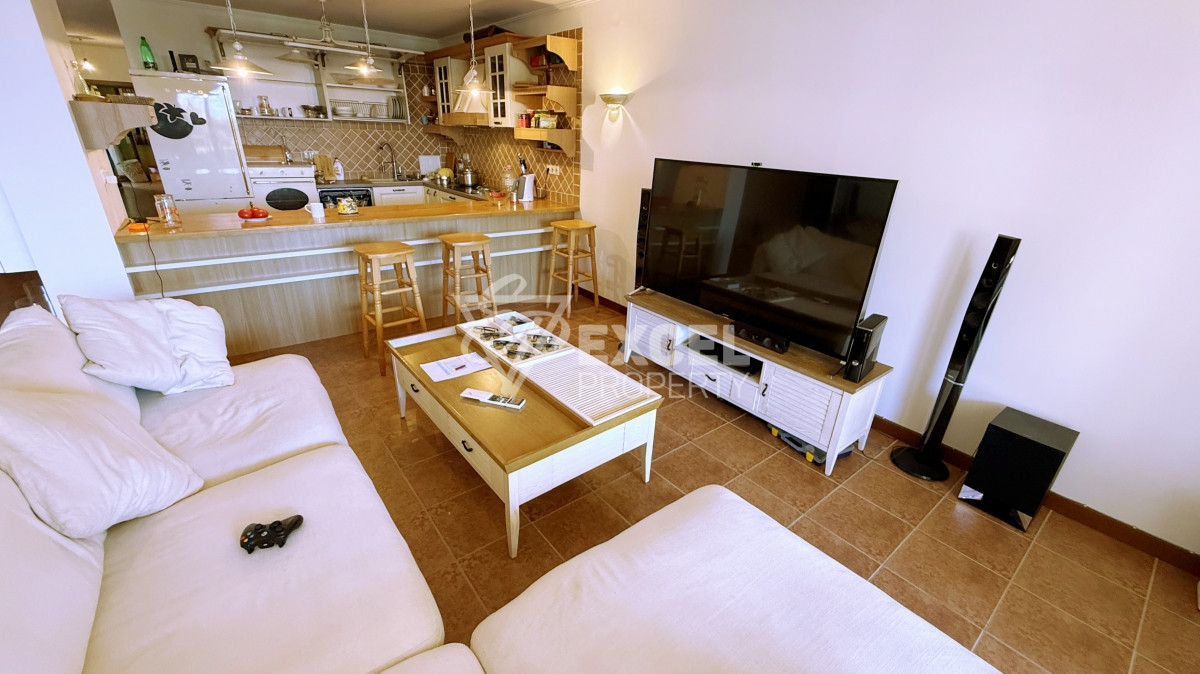 Unique multi-room apartment on the first line in the Casa Real complex, Sveti Vlas