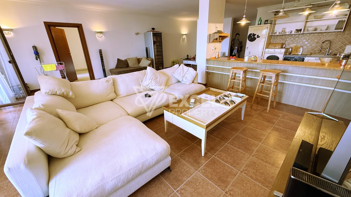 Unique multi-room apartment on the first line in the Casa Real complex, Sveti Vlas