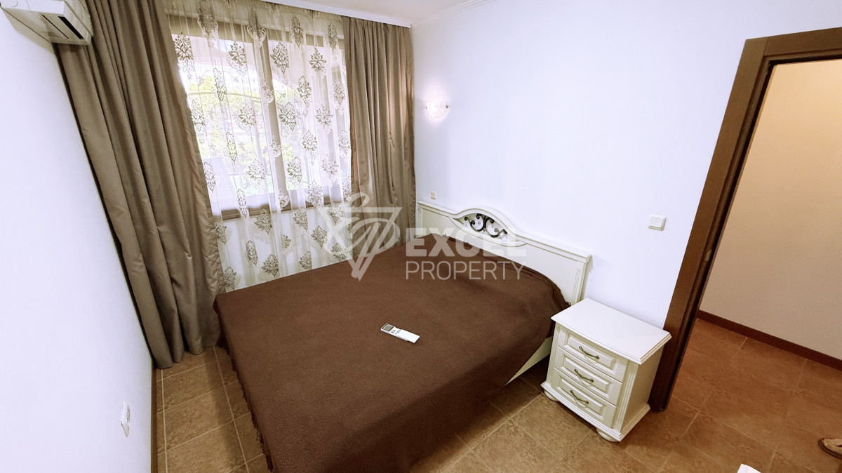 Unique multi-room apartment on the first line in the Casa Real complex, Sveti Vlas