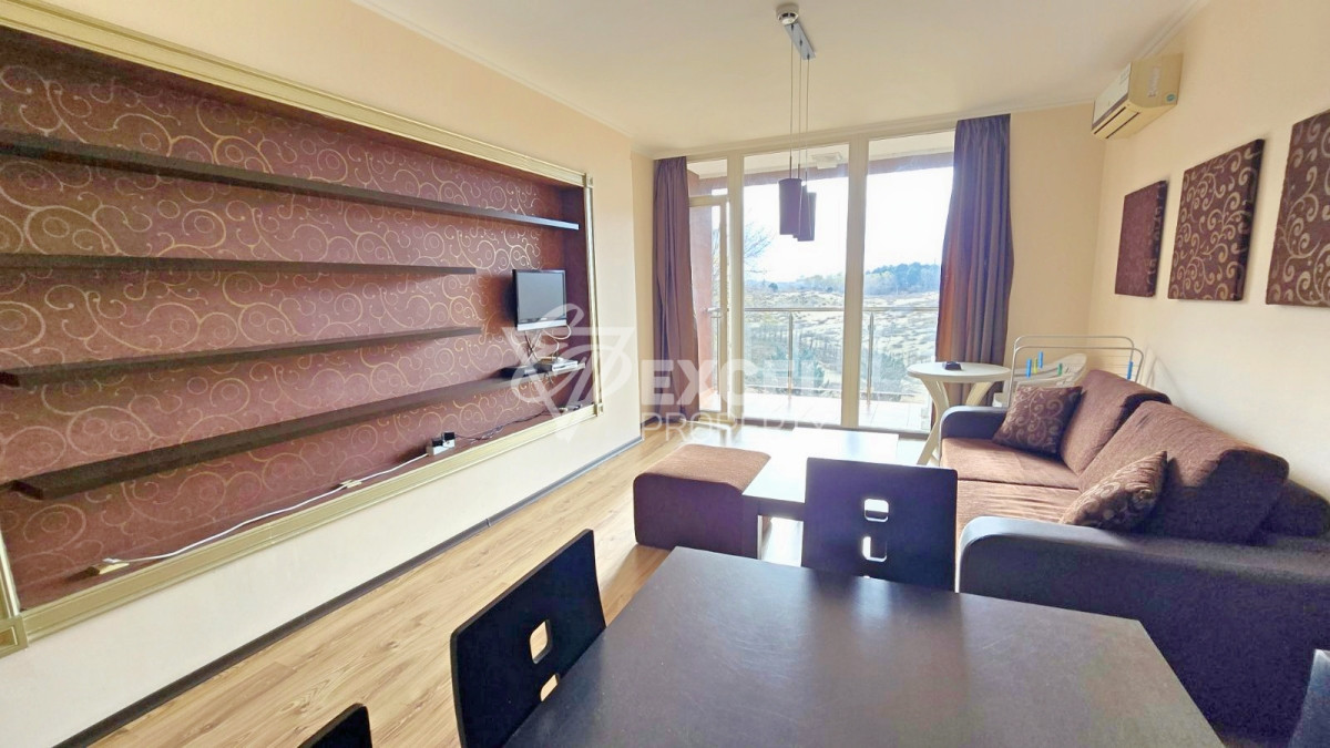 Two-bedroom apartment on the first line in Sunny Beach – next to the dunes and the sea