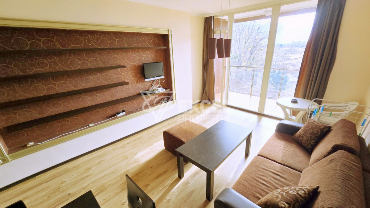 Two-bedroom apartment on the first line in Sunny Beach – next to the dunes and the sea