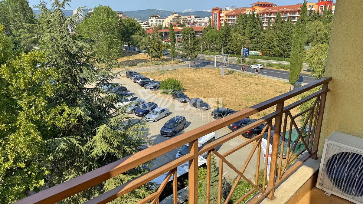One-bedroom apartment in Golden Dreams complex, Sunny Beach
