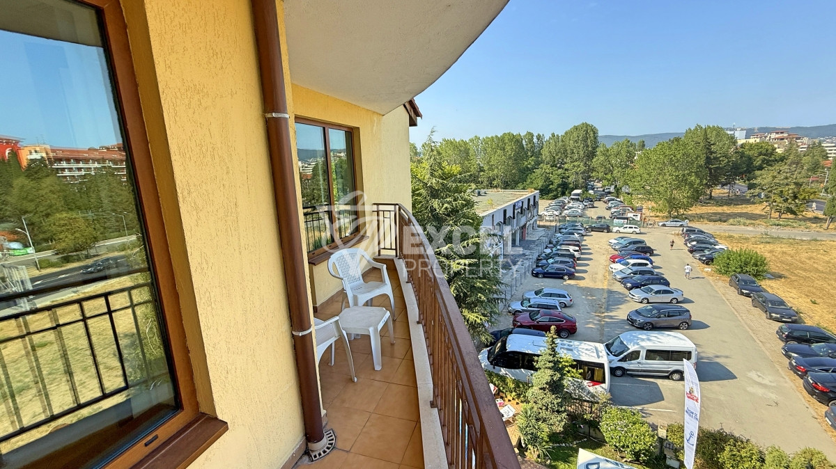 One-bedroom apartment in Golden Dreams complex, Sunny Beach