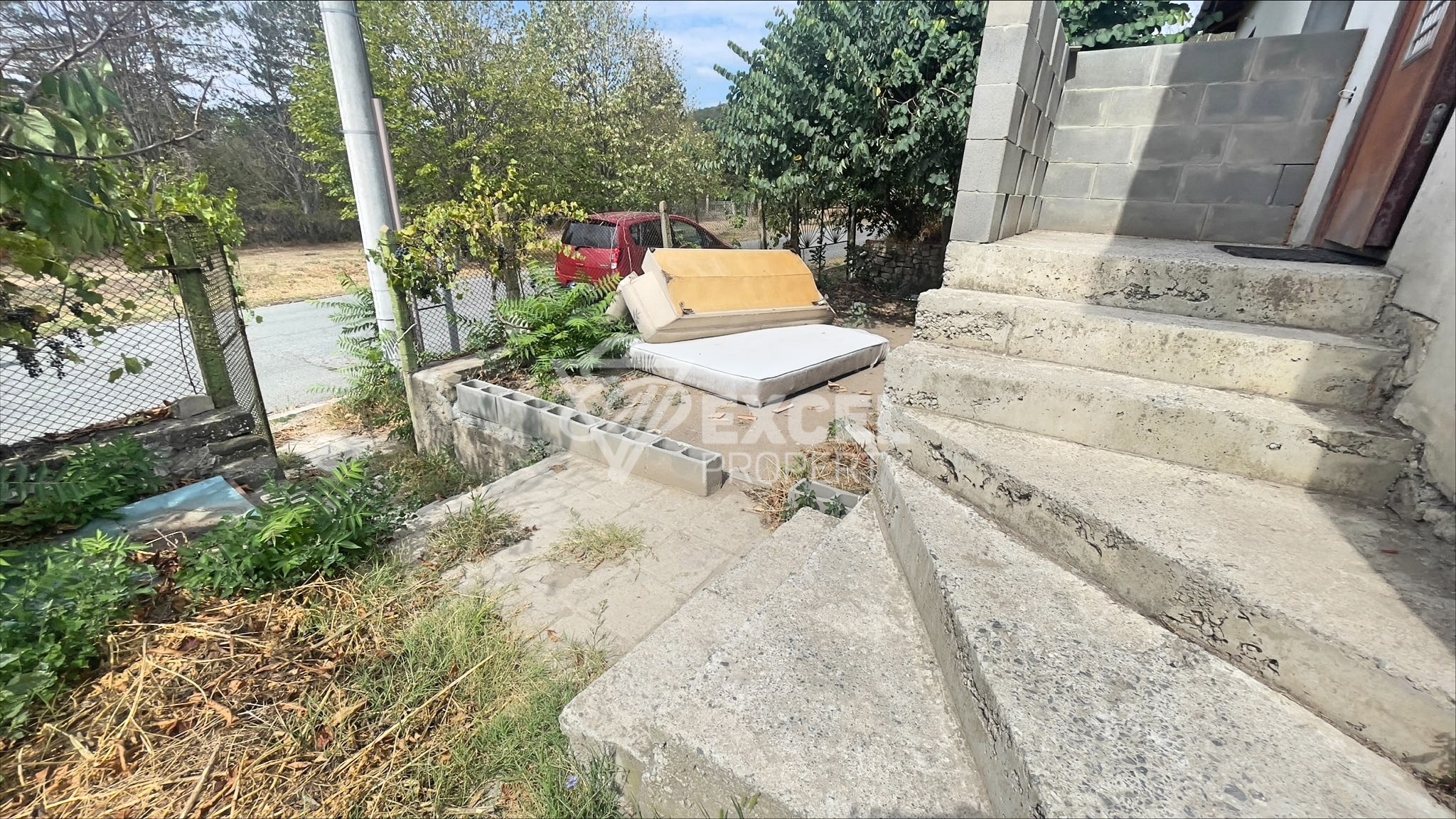 One storey house with two bedrooms in Gorica for sale