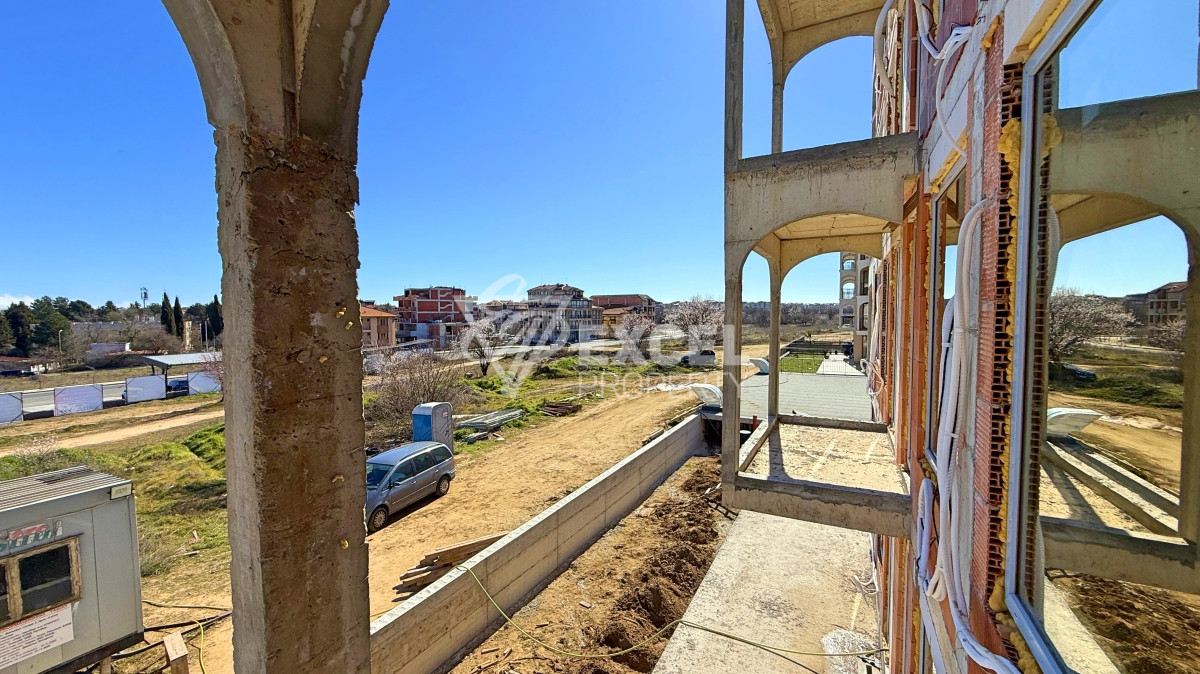 One-Bedroom Apartment for Year-Round Living – No Maintenance Fee! Black Sea District, Nesebar