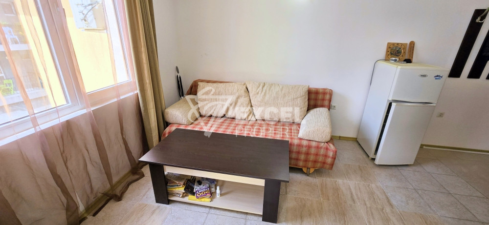 One-bedroom furnished apartment in a nice complex in the center of Sunny Beach