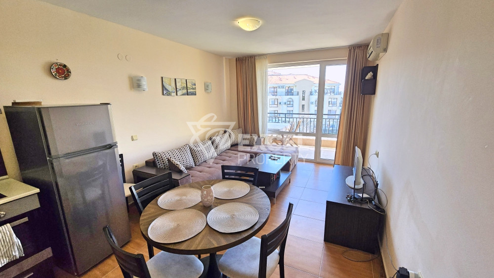 Comfortable two-bedroom apartment near the beach in Paradise Dreams, Sveti Vlas