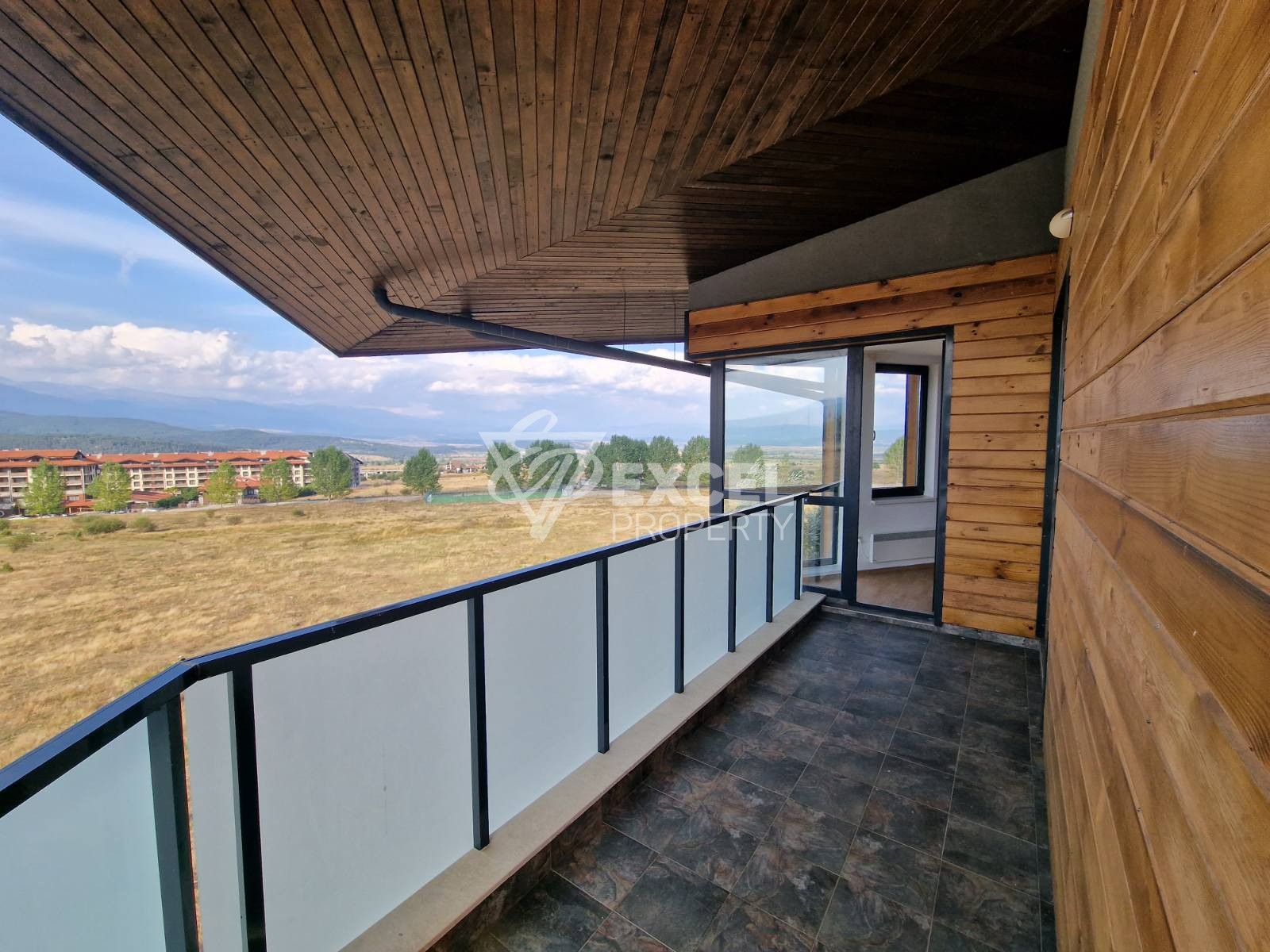 Spacious one-bedroom apartment for sale in Aspen Heights complex next to Pirin Golf