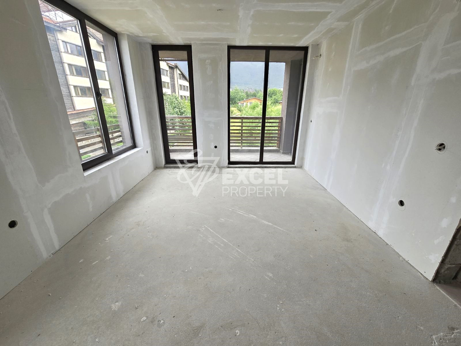 One-bedroom apartment with south exposure in a new residential building with no maintenance fee!