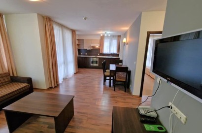 Spacious one-bedroom apartment 200m from the main station, Bansko!