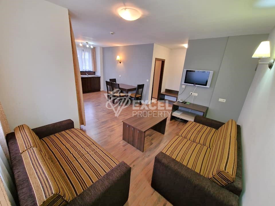 Spacious one-bedroom apartment 200m from the main station, Bansko!