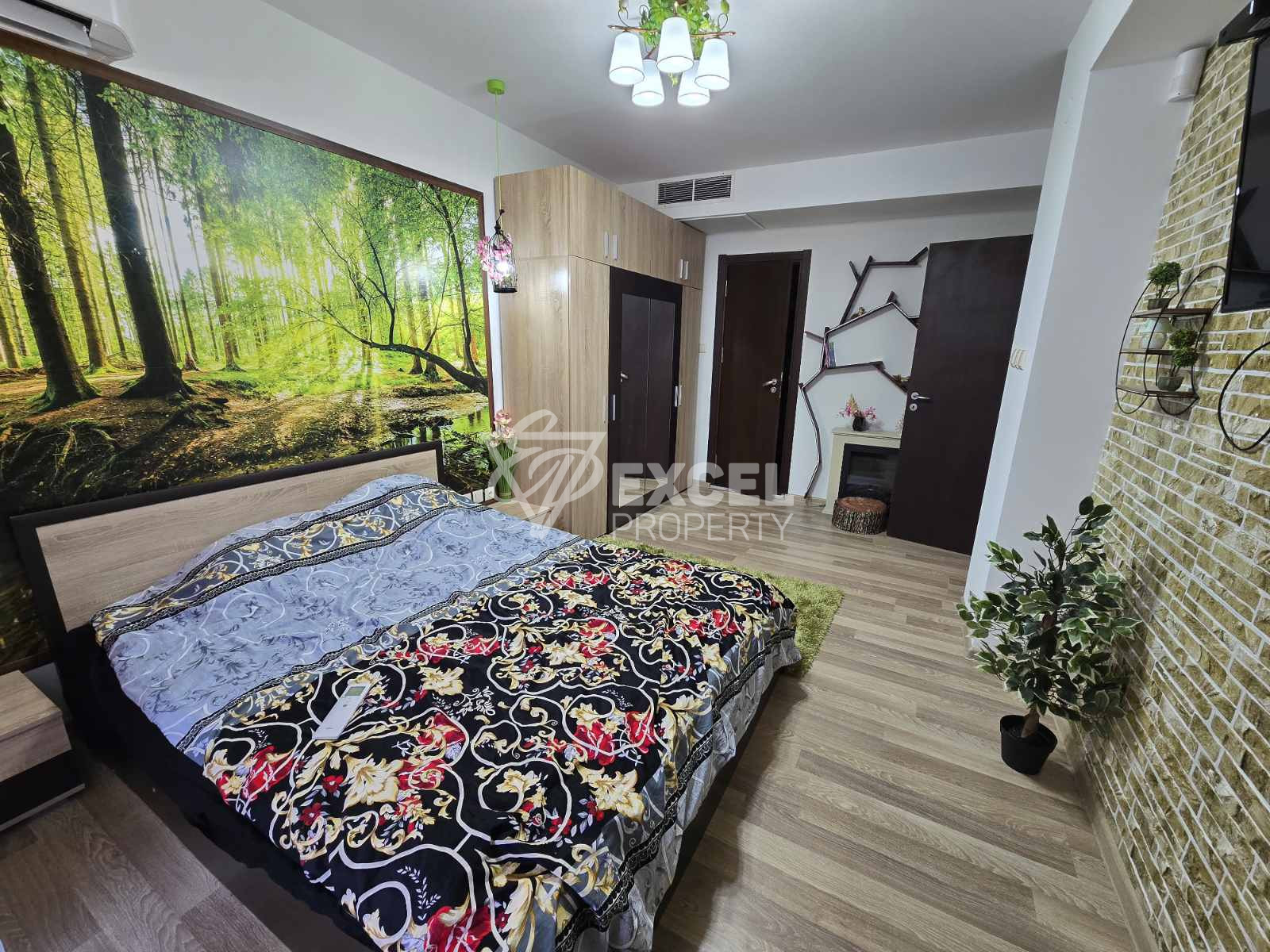 One-bedroom apartment with south exposure and low maintenance fee for sale in Bansko