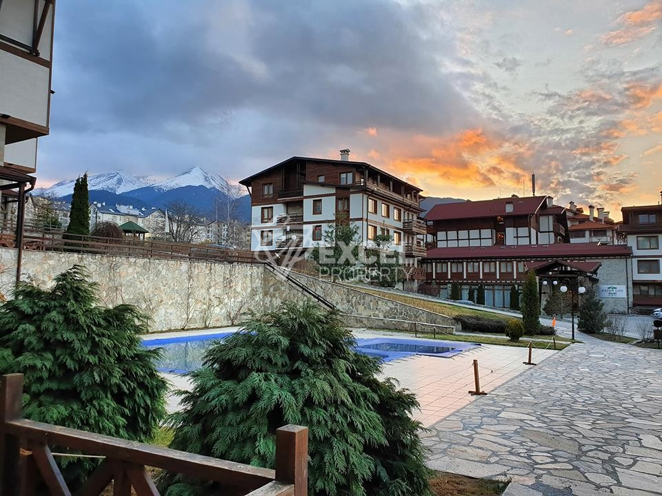 Modern furnished studio for sale in the hotel part of Green life, Bansko