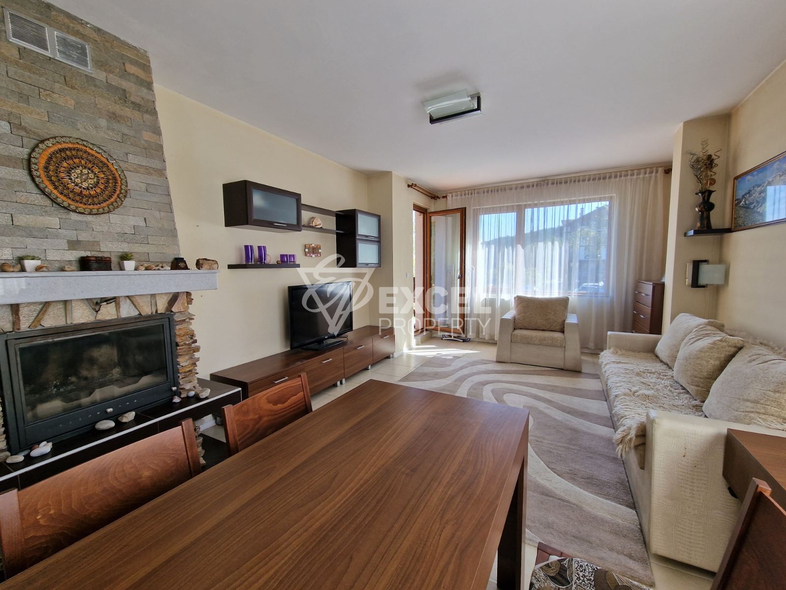 One-bedroom apartment with pool view in the hotel part of Green Life, Bansko