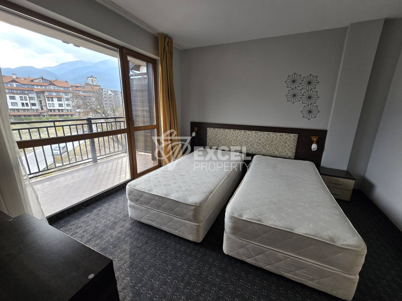 Southern one-bedroom apartment with a wonderful view for sale, only 200m from the ski lift in Bansko