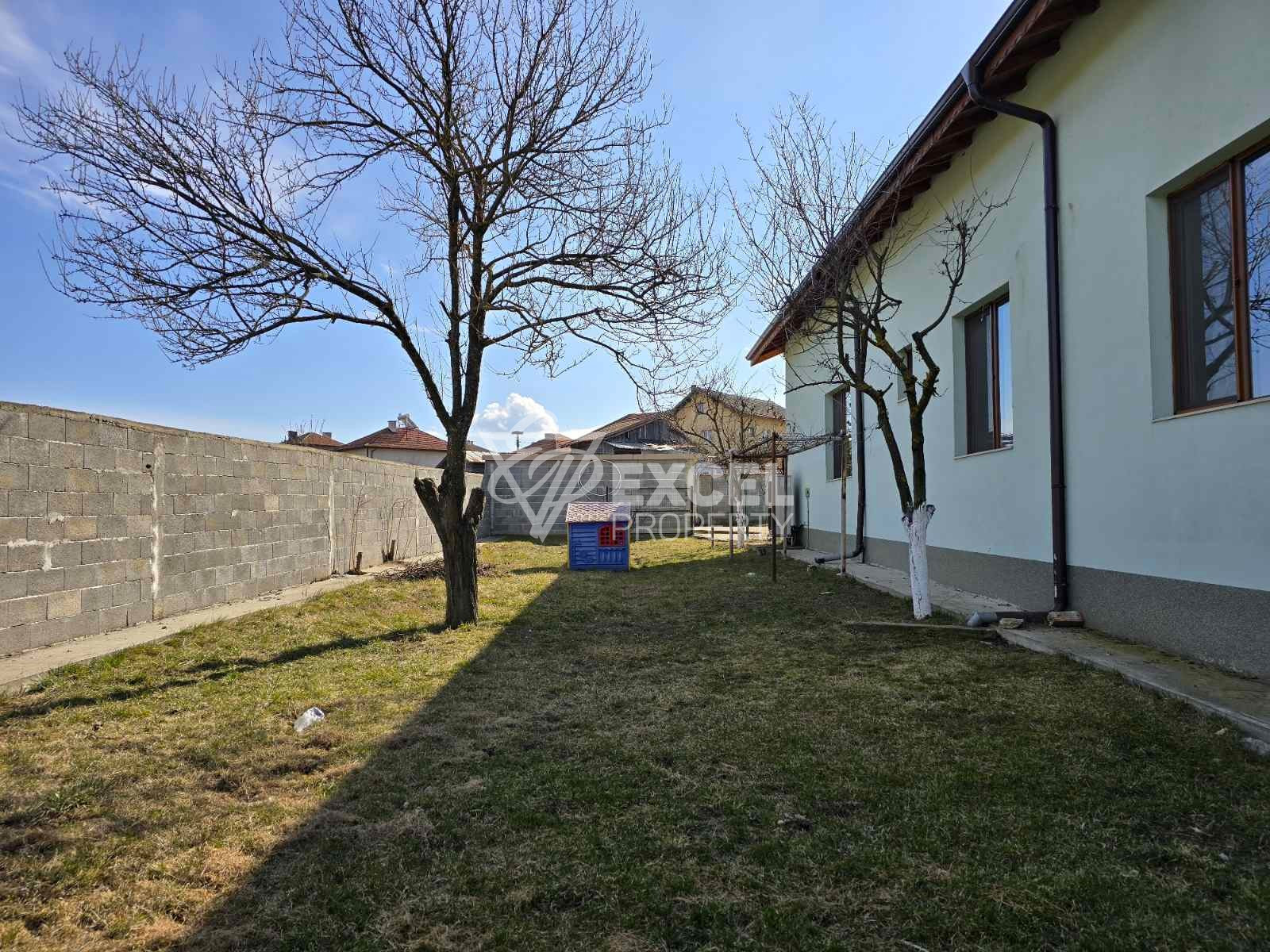 Spacious two-story house for sale in the village of Banya