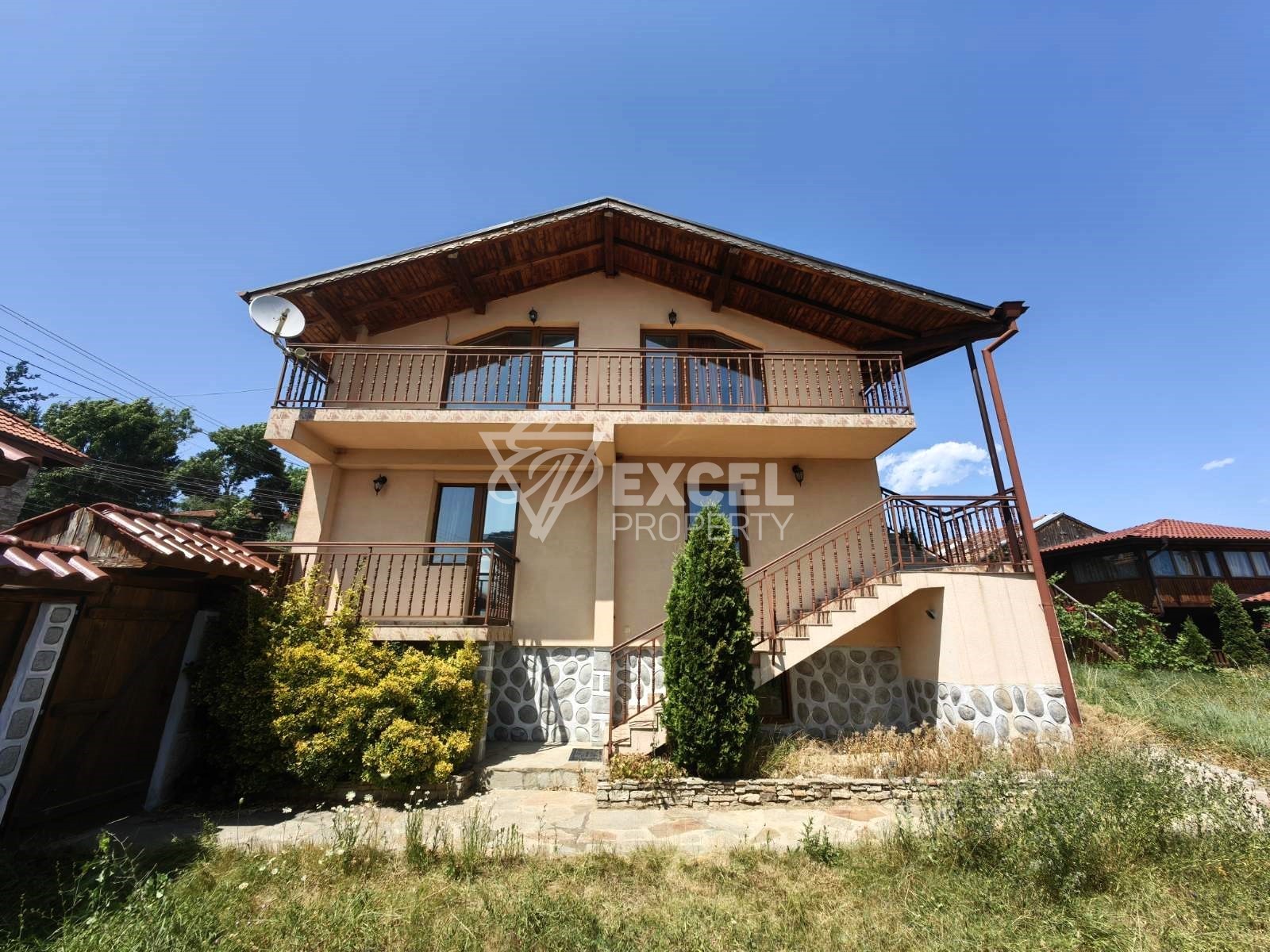 Two-story house with fireplace for sale near Razlog and Bansko