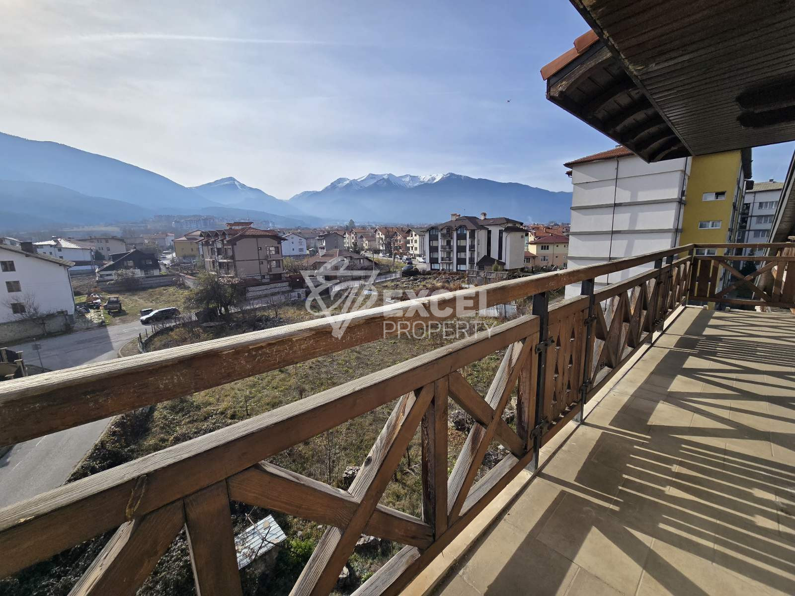 South-facing two-bedroom apartment for sale in Bansko, near the stadium