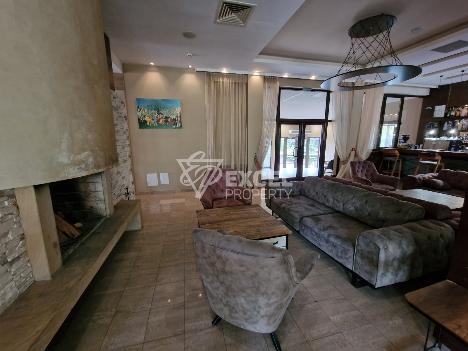 Multi-room maisonette with a view of the pool and Pirin mountain in a 4-star complex