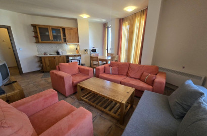 For sale: One-bedroom apartment in a residential building with low maintenance fees, Bansko