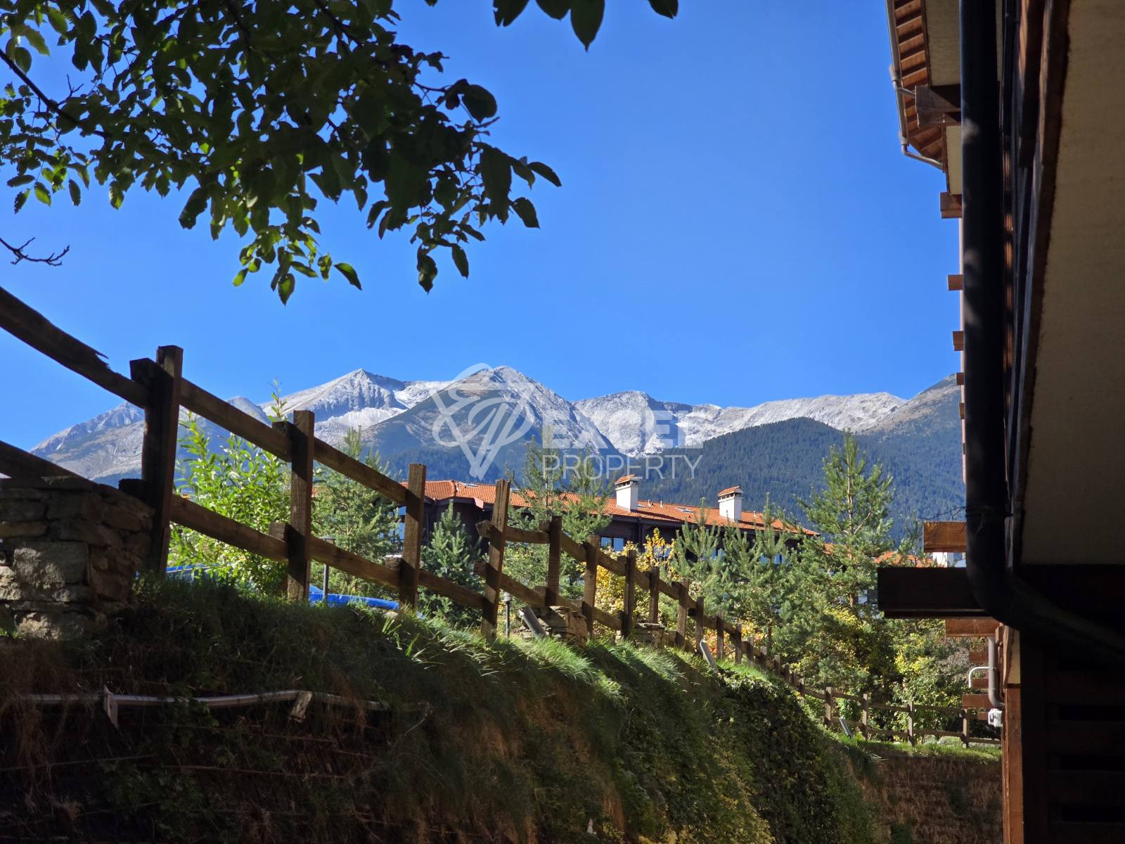 Sunny one-bedroom apartment on the ground floor in New Inn, Bansko