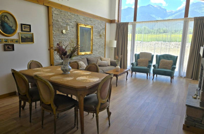 One-storey Alpine-style house for sale, close to Pirin Golf