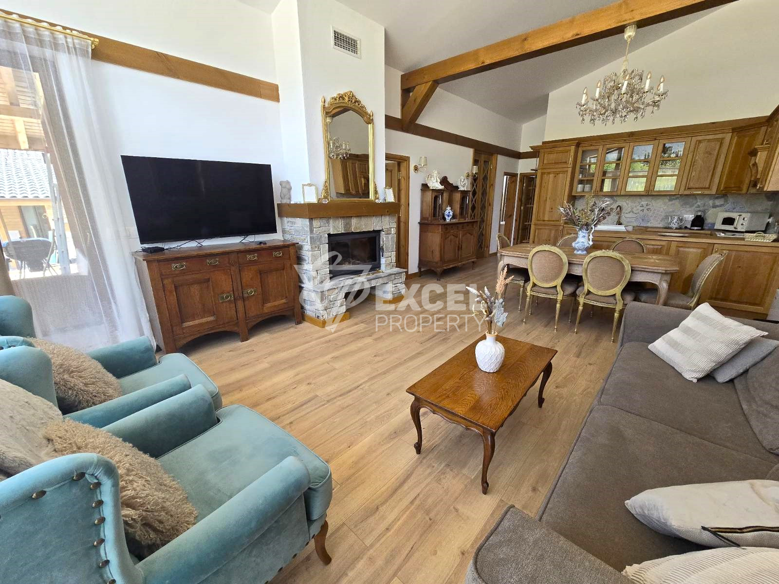 One-storey Alpine-style house for sale, close to Pirin Golf