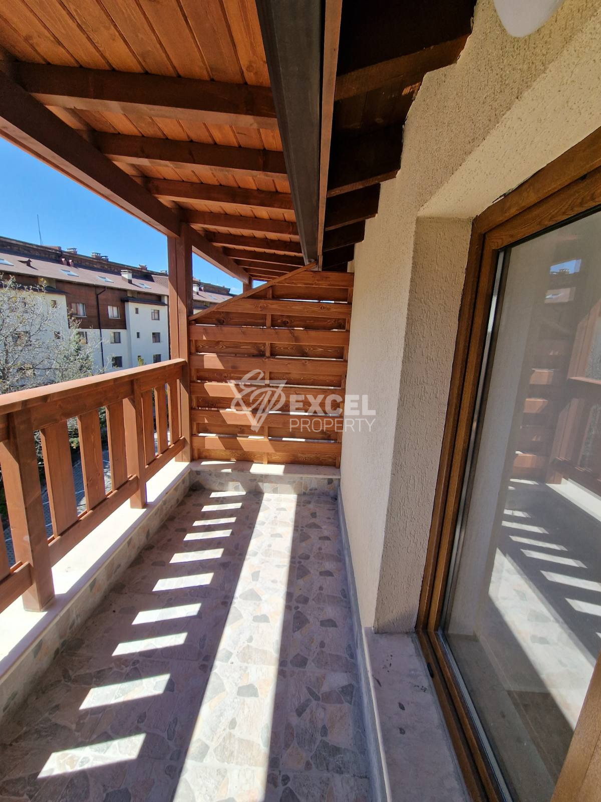 Southern studio with terrace for sale in the new part of Bansko