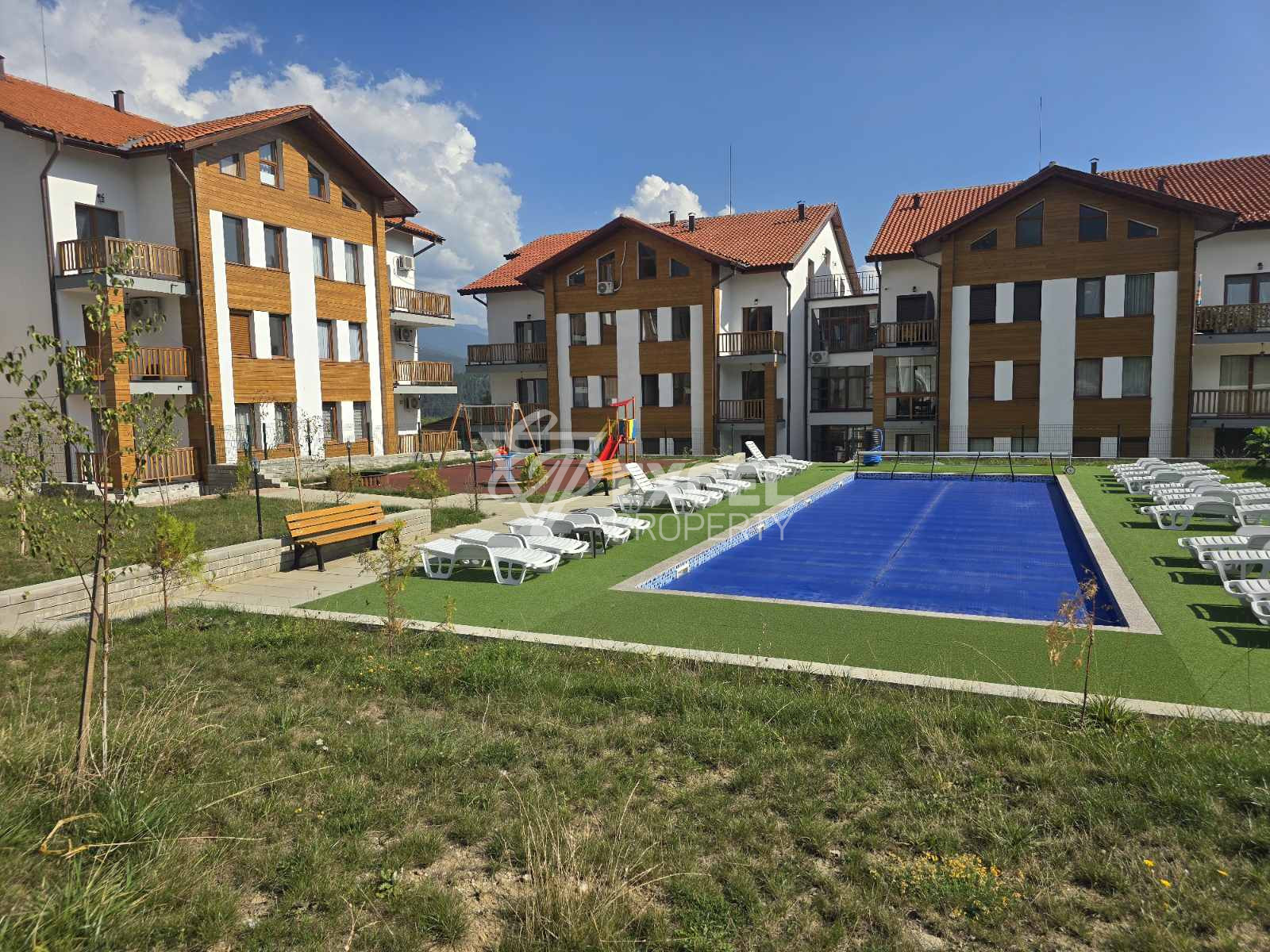 Southern one-bedroom apartment for sale at the foot of Pirin mountain