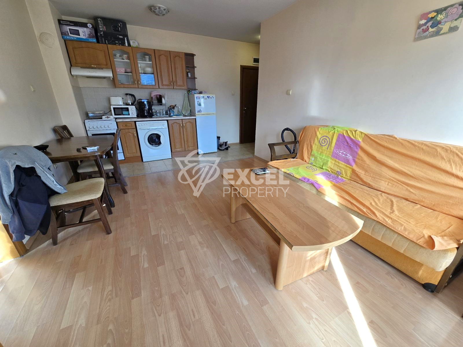 One-bedroom apartment with south exposure in a residential building with a low maintenance fee, Razlog