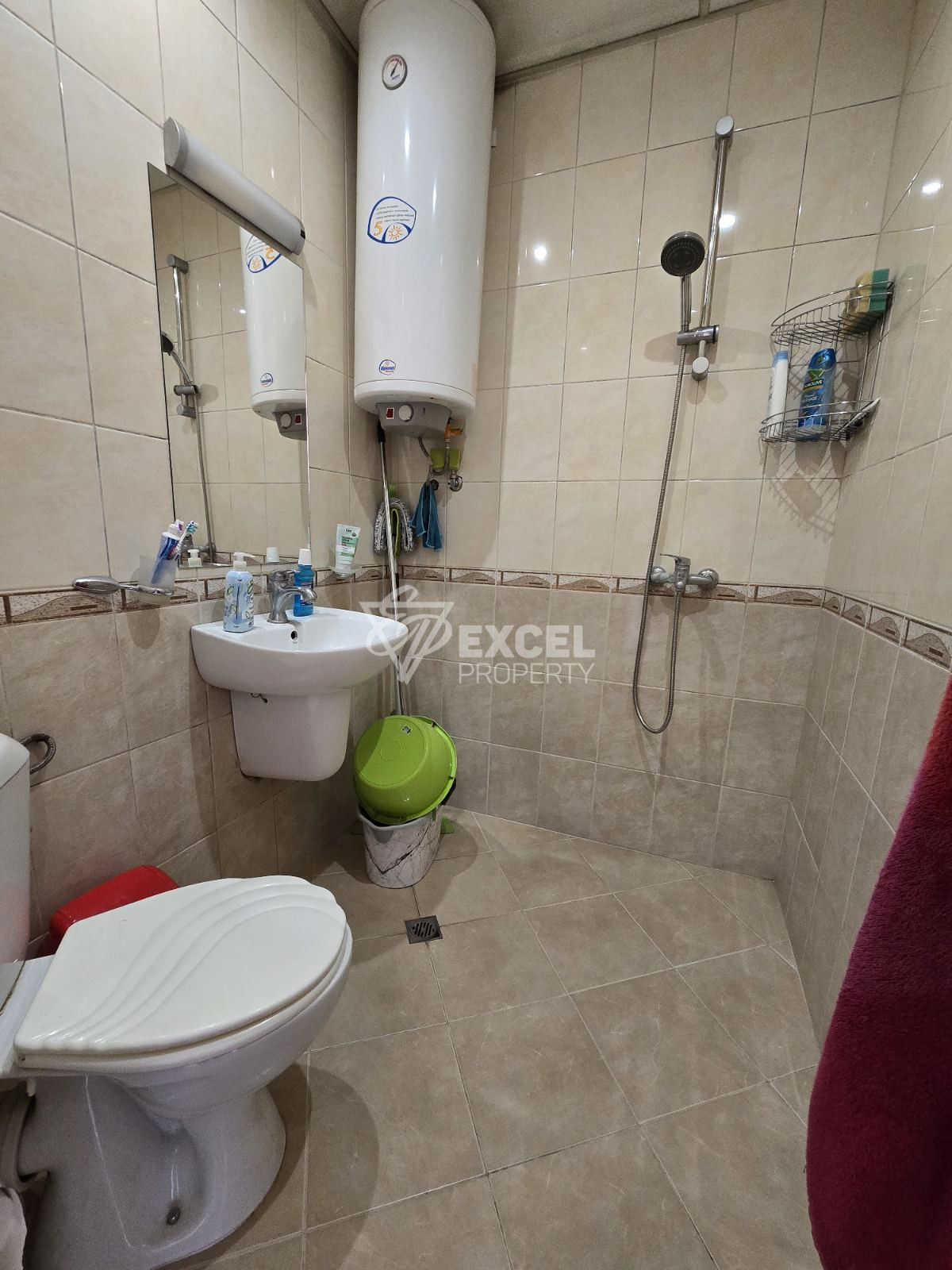 One-bedroom apartment with south exposure in a residential building with a low maintenance fee, Razlog