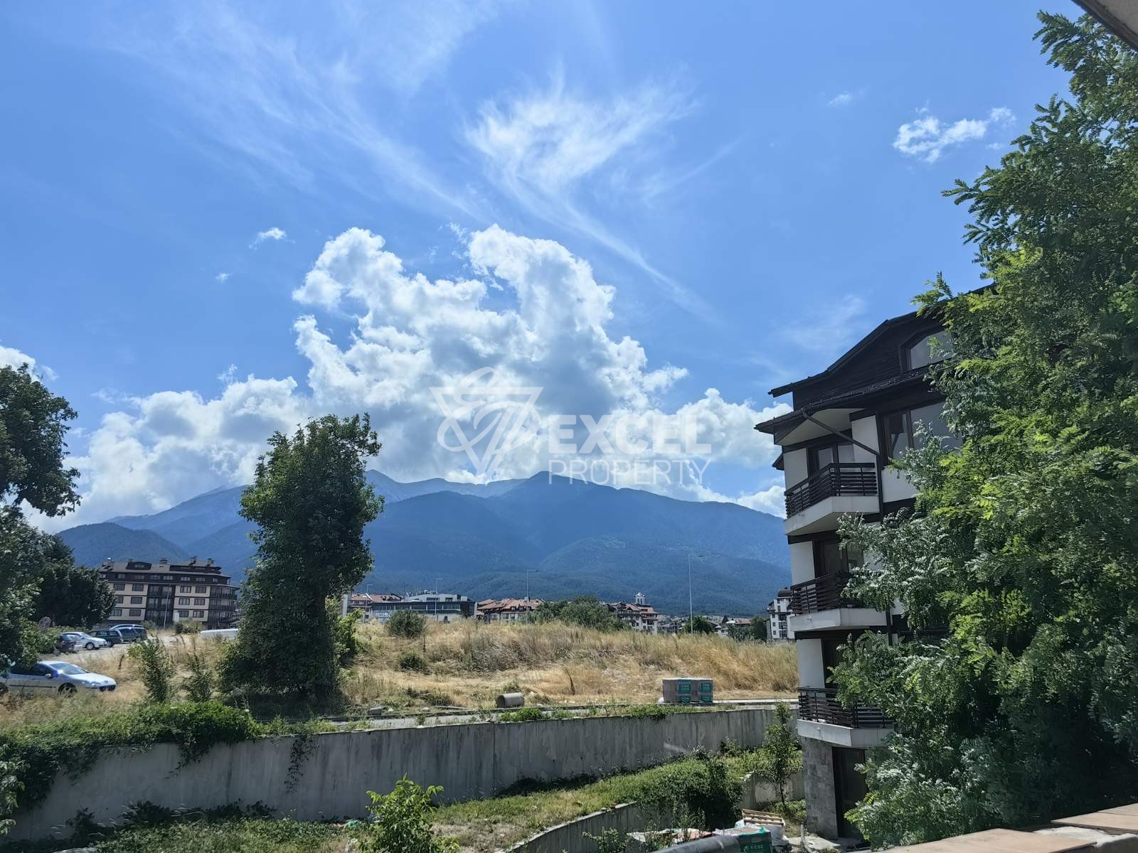 200m from the Gondola! South one-bedroom apartment for sale in Bansko!