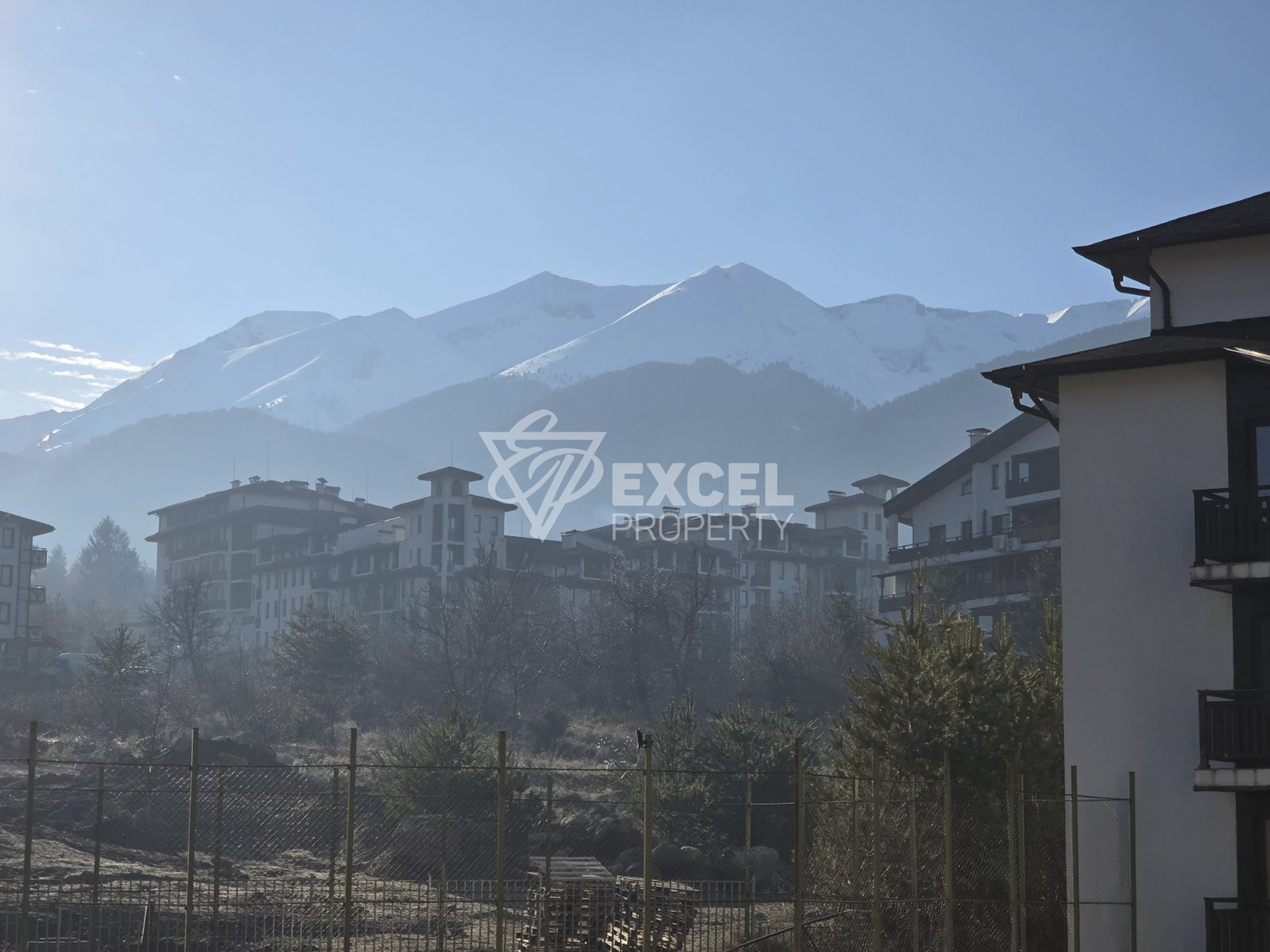 EXCLUSIVE! Southern studio for sale in a year-round complex, Bansko