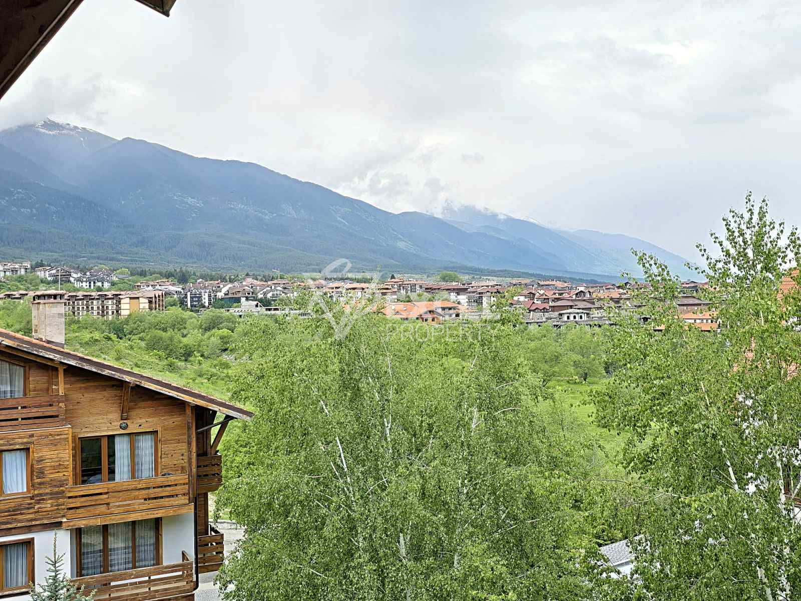 Spacious, furnished studio in the year-round Saint Ivan Rilski complex, Bansko