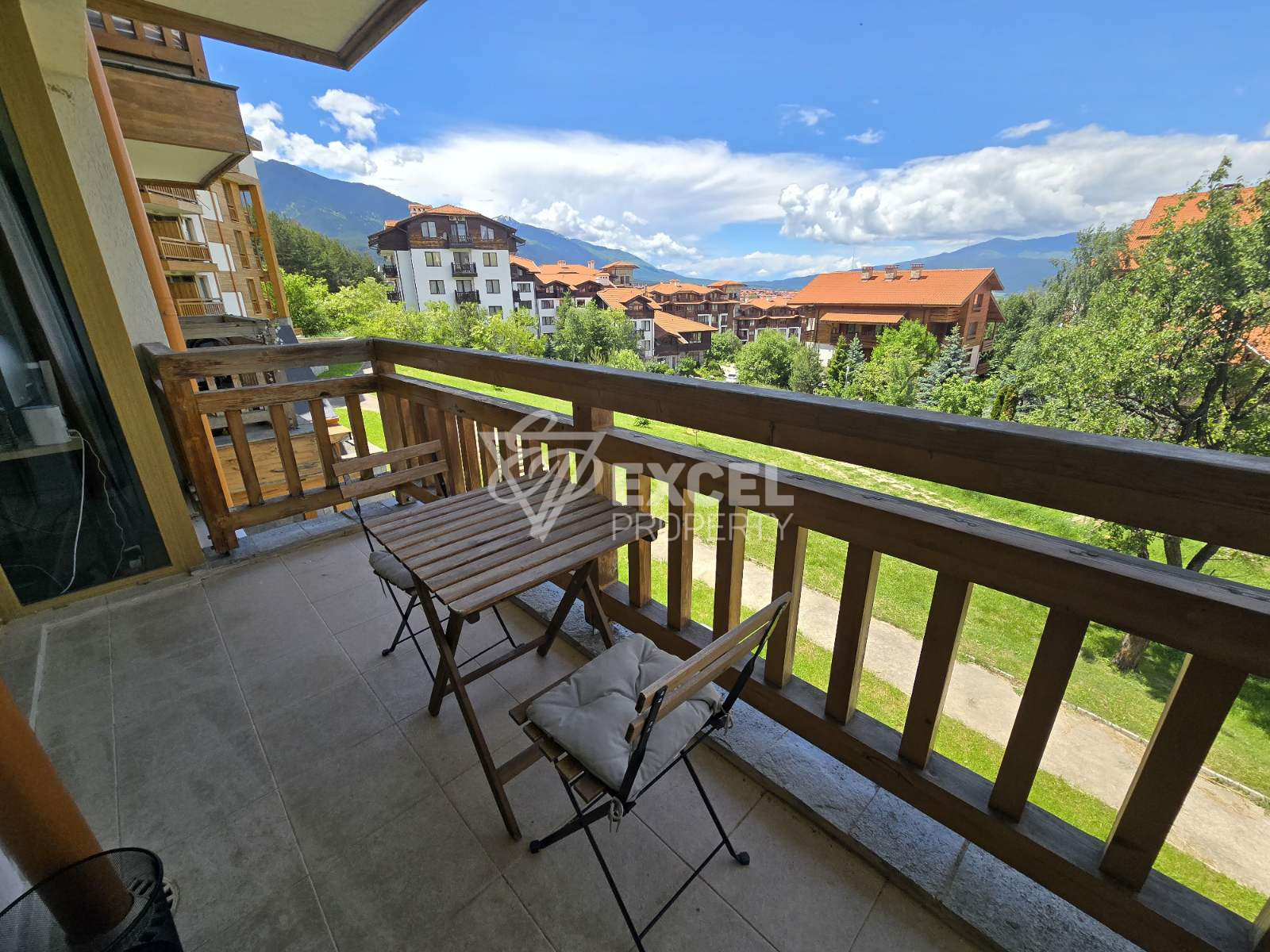 Stylishly furnished two bedroom apartment for sale in a residential building, near Pirin National Park