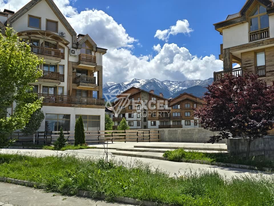 Stylishly furnished two bedroom apartment for sale in a residential building, near Pirin National Park