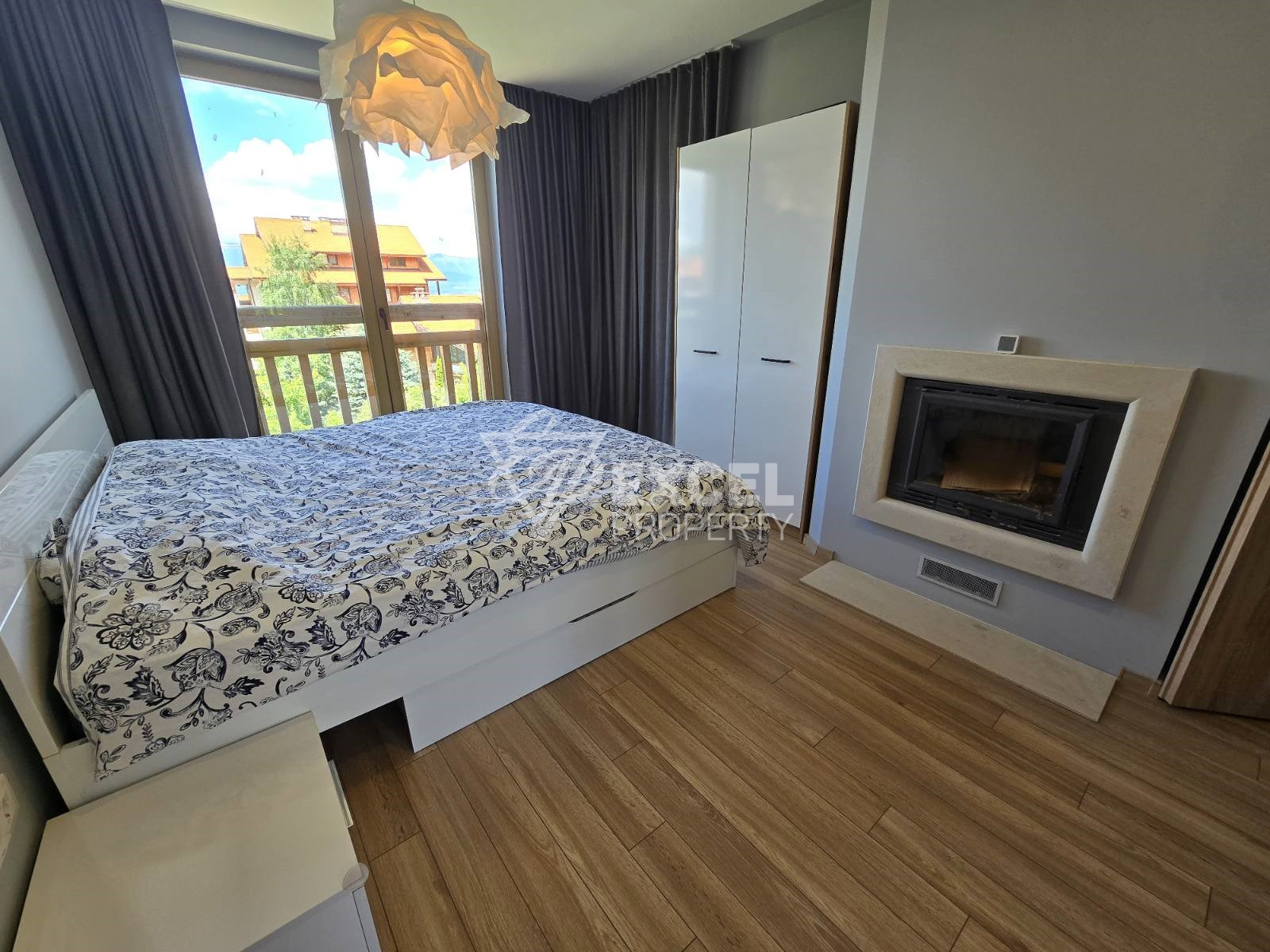 Stylishly furnished two bedroom apartment for sale in a residential building, near Pirin National Park