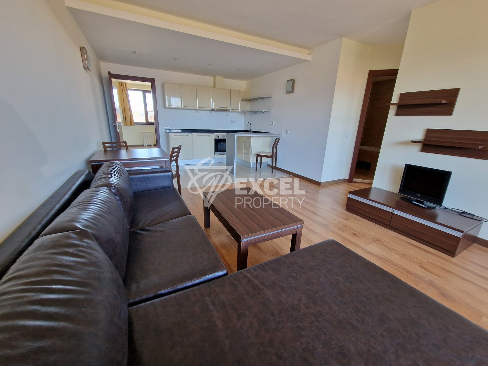 Two-bedroom apartment for sale with a spectacular view of Pirin to Bansko