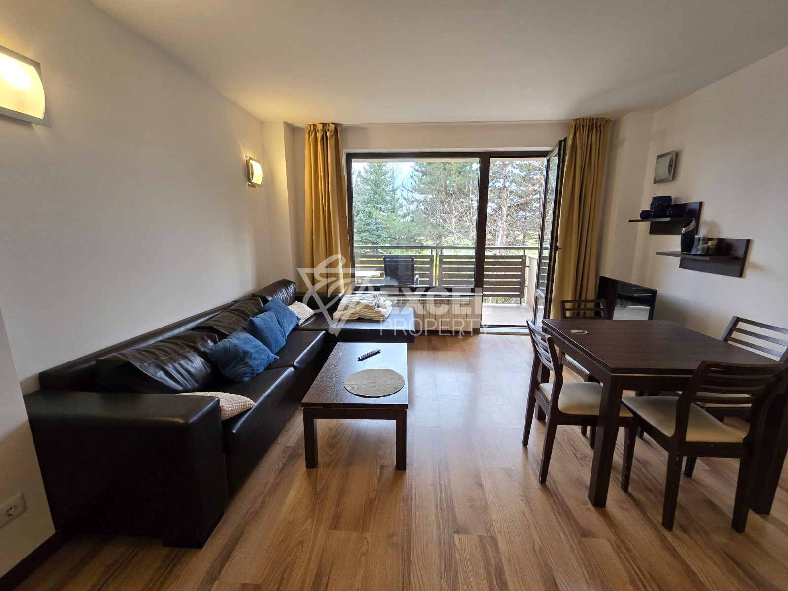 Two-bedroom apartment for sale in a year-round complex next to Pirin Golf, Razlog