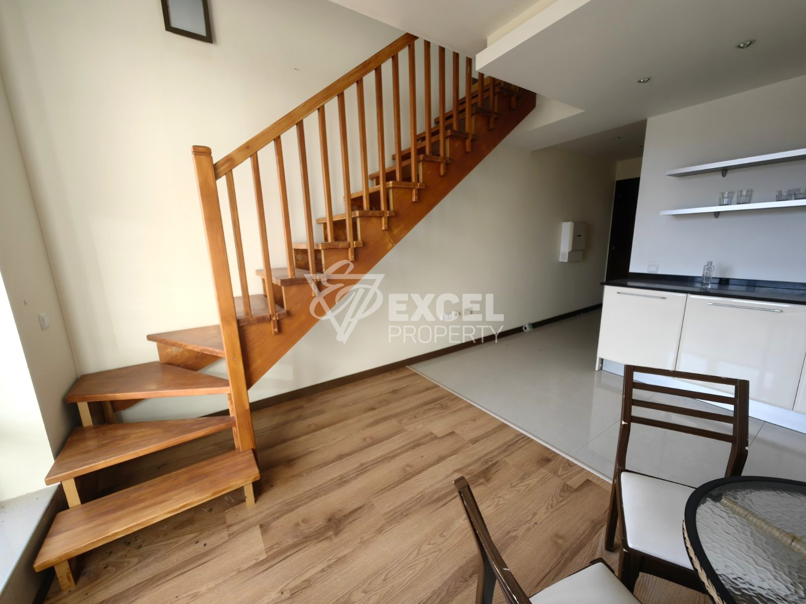 Excellent offer for sale: Spacious maisonette apartment in a year-round complex