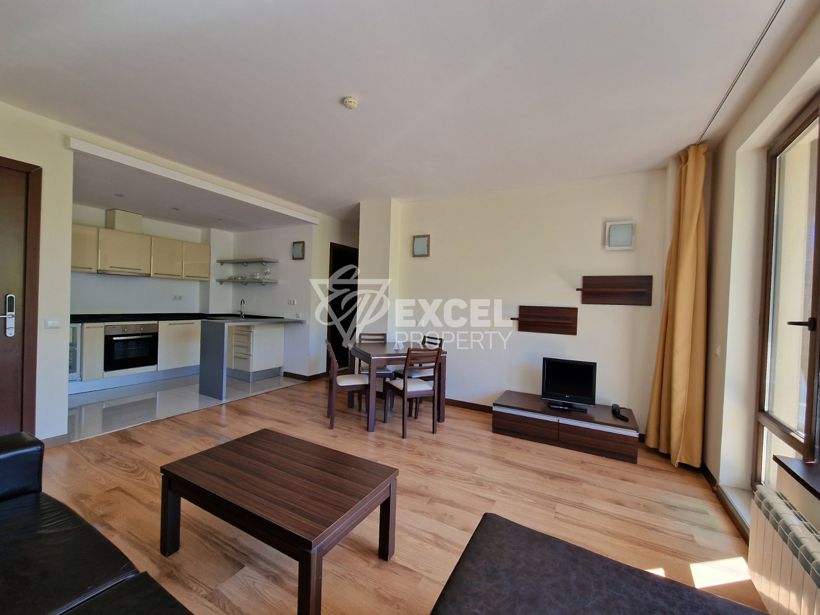 Unique two-bedroom apartment with a stunning view of Pirin in a 4-star complex