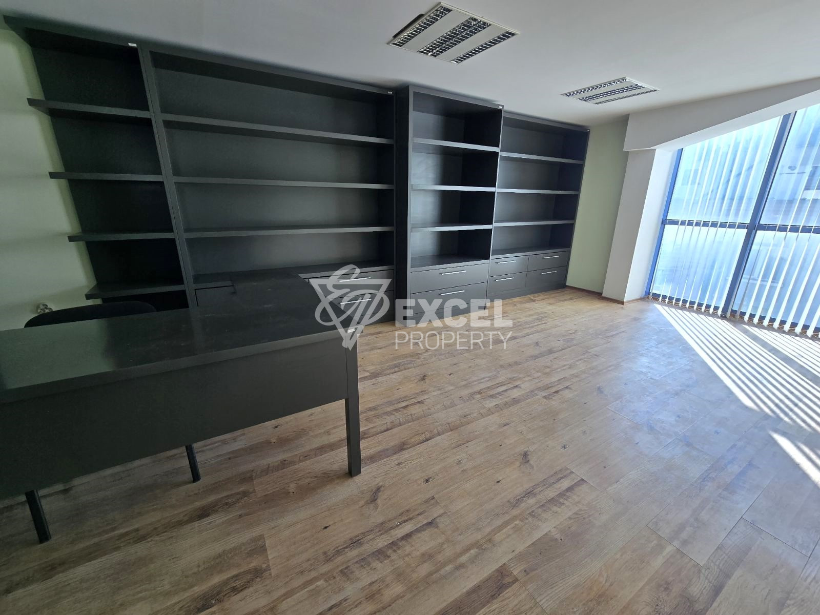 Spacious and bright office in the center of Razlog - property for your business or new home