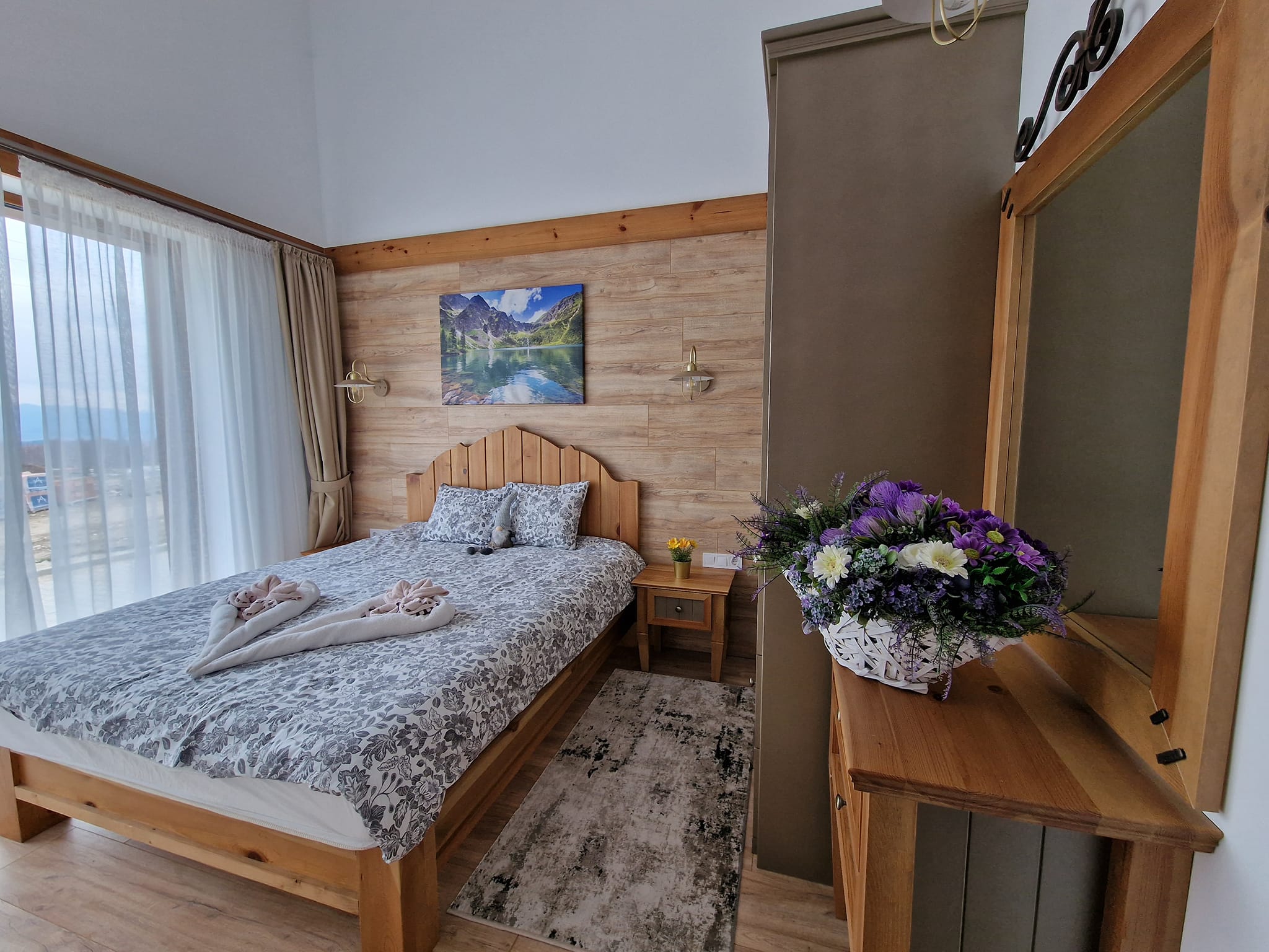 Alpine house with three bedrooms and a yard for sale next to Pirin Golf, Razlog