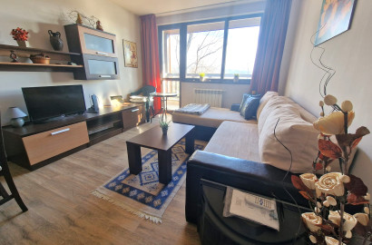 One bedroom apartment with east exposure for sale between Bansko and Banya! Bargain!