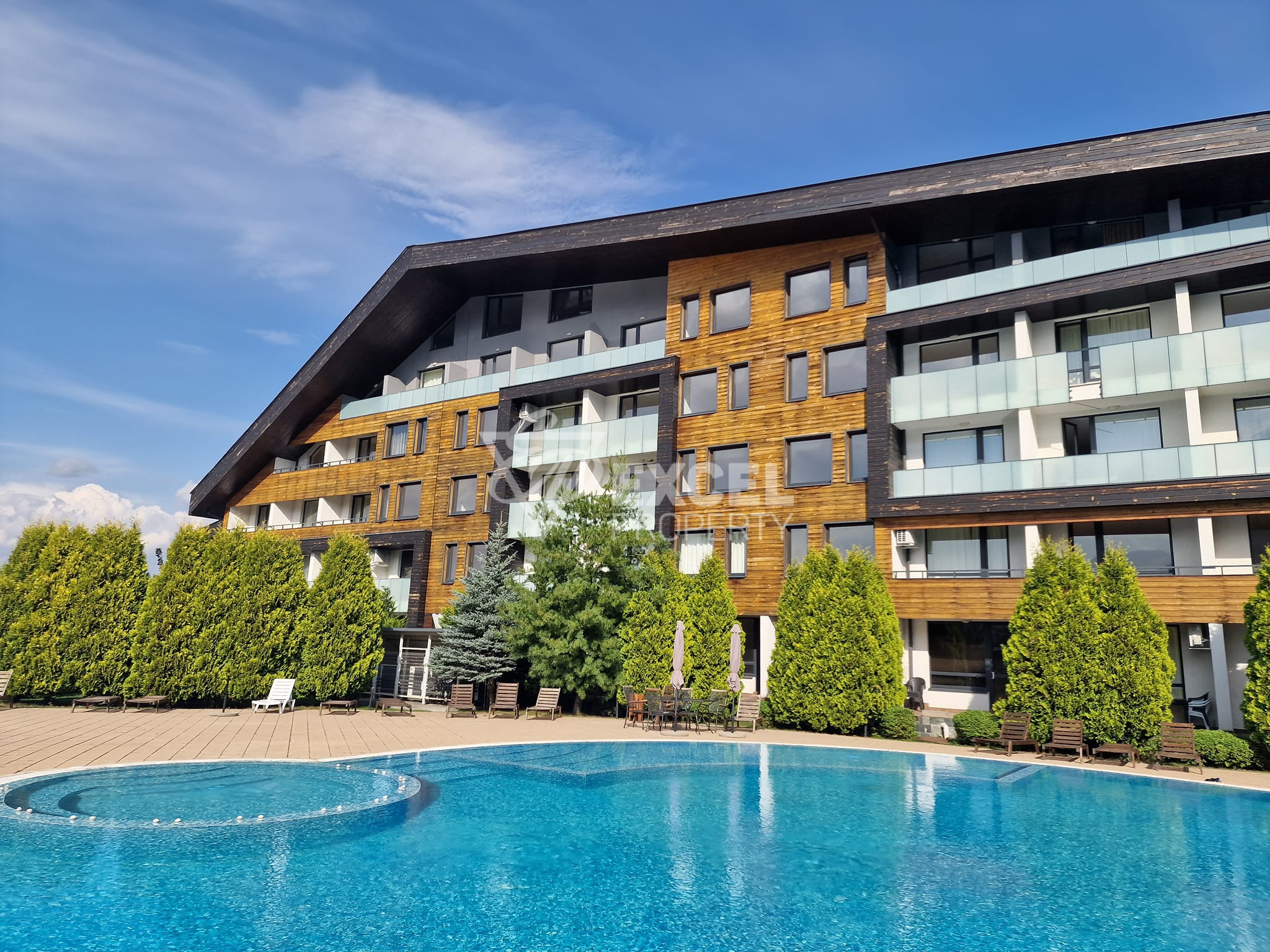 Студио с тераса и климатик за продажба в Aspen Heights, Разлог