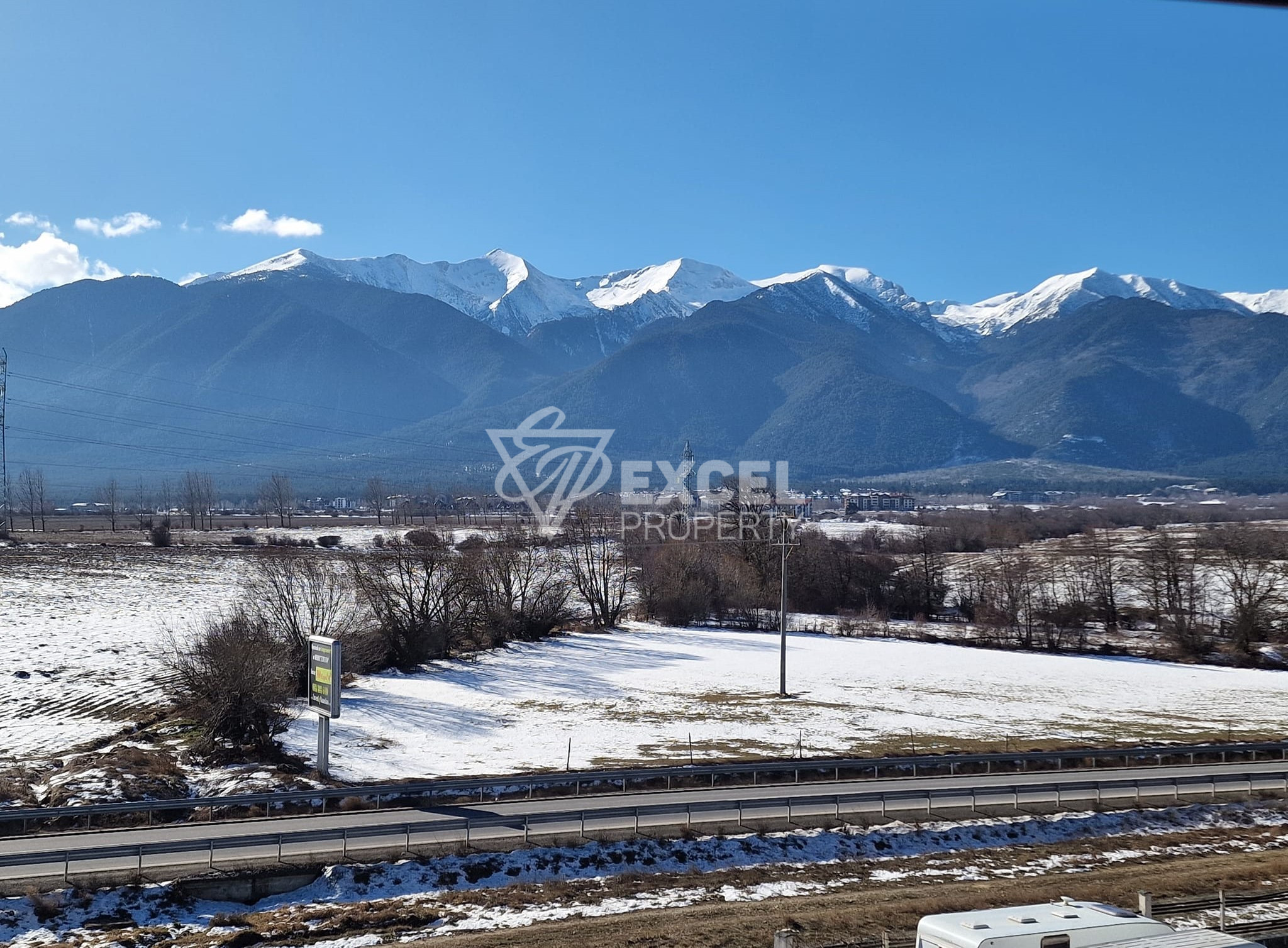 Southern one bed apartment with a frontal view of Pirin! Affordable price!