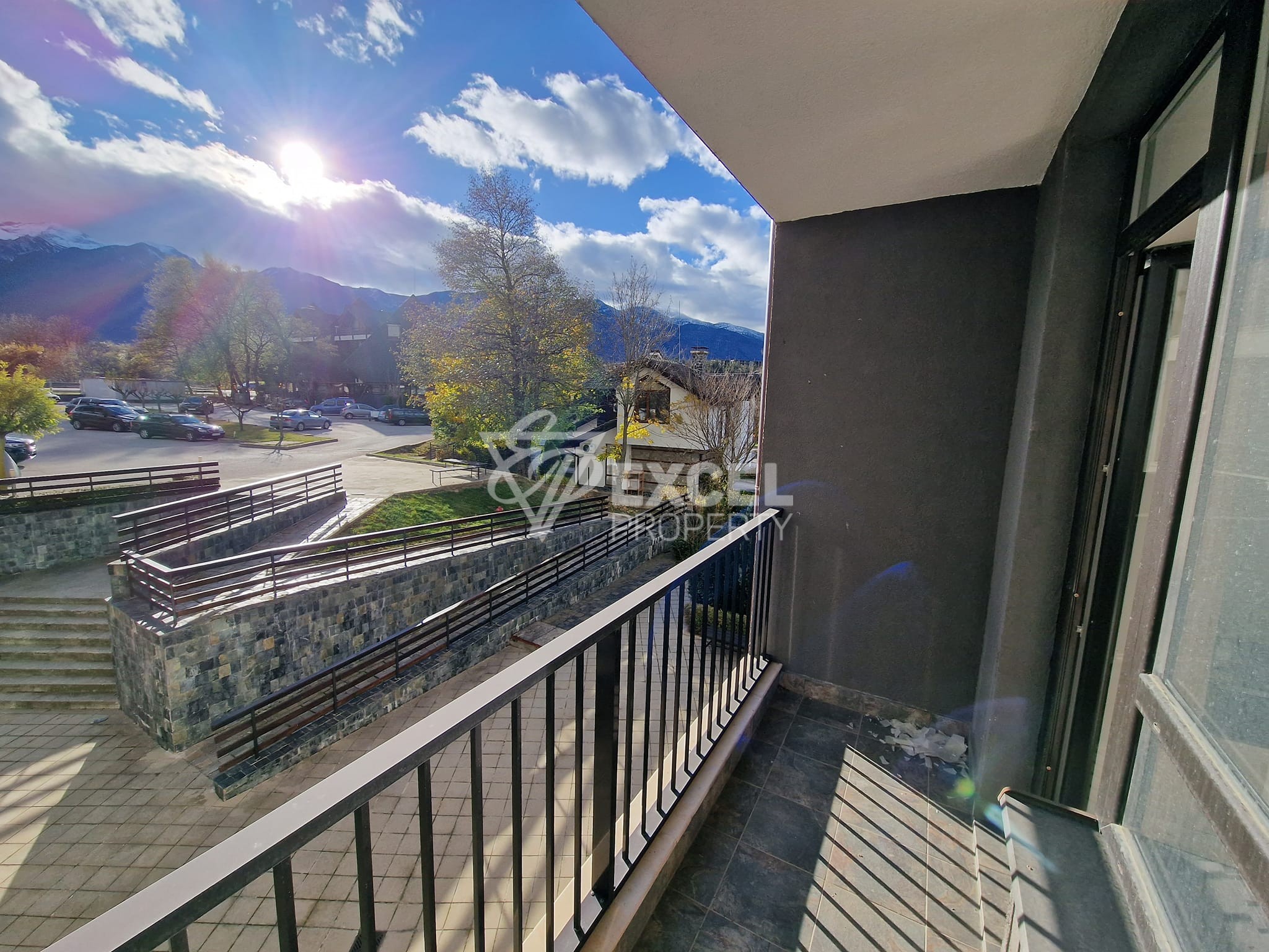 Southern studio with new furniture and a wonderful view of the Pirin Mountains for sale in the region of Bansko and Razlog